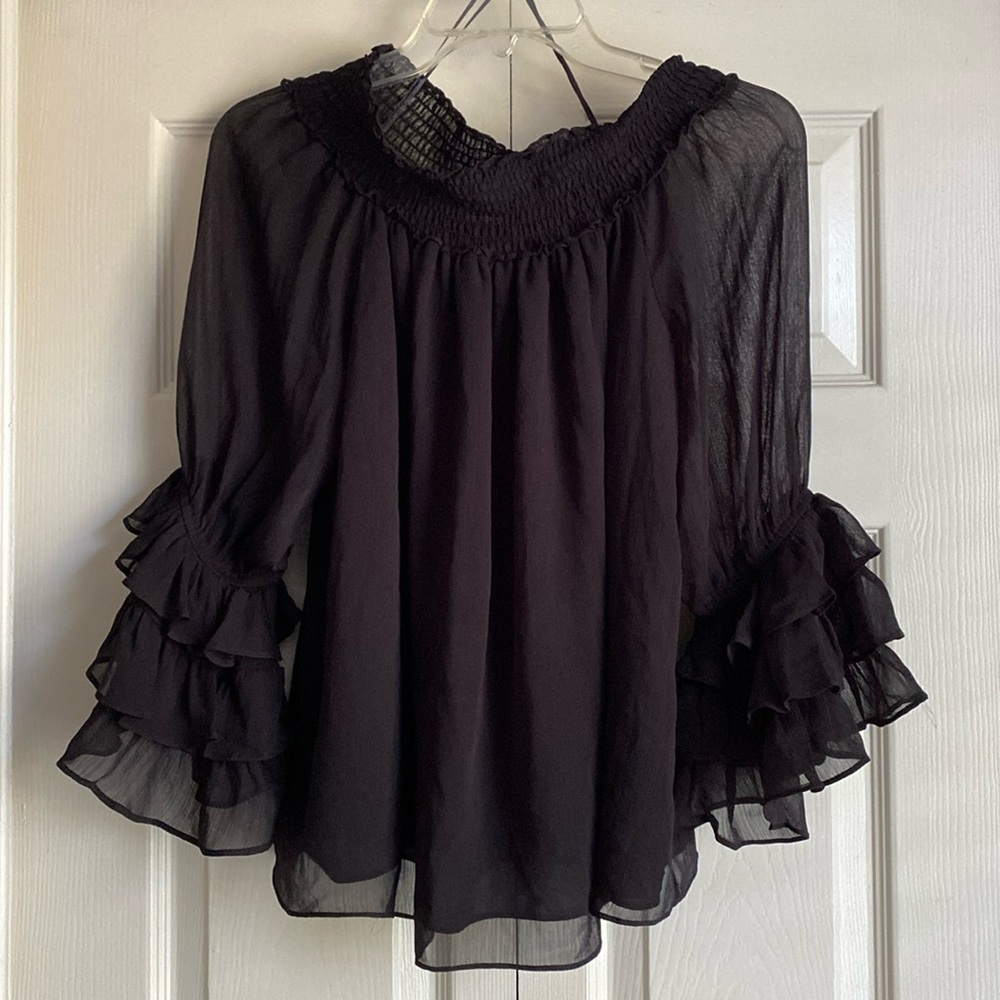 Express off the shoulder Blouse
